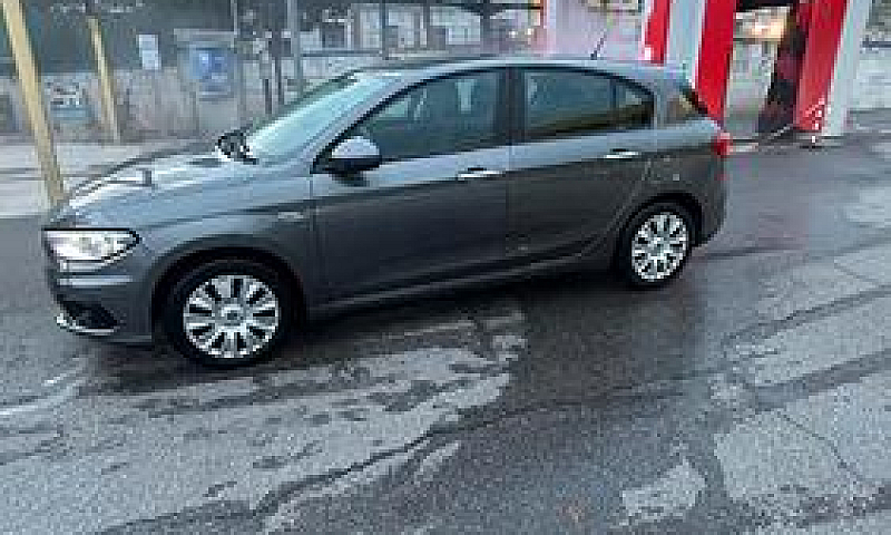Fiat Tipo 2017 Hatch...