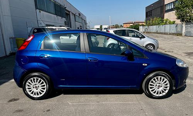 Fiat Grande Punto 1....