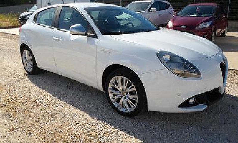 Alfa Romeo Giulietta...