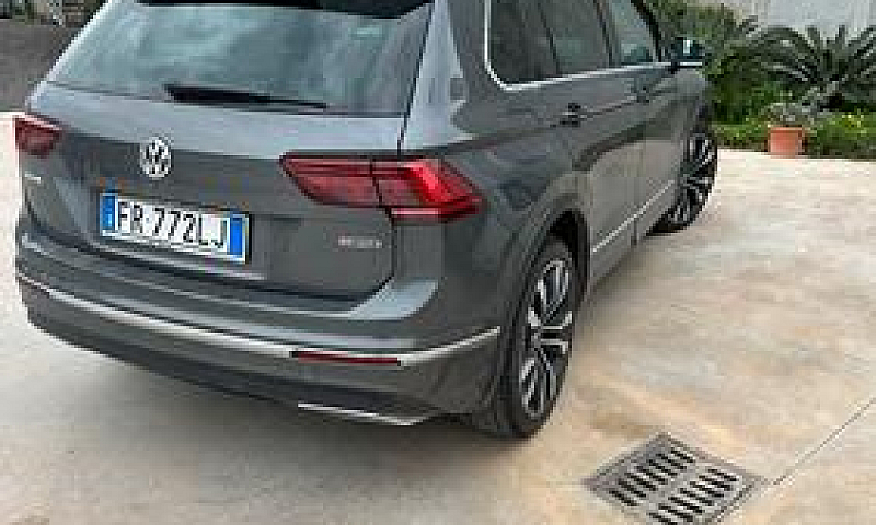 Volkswagen Tiguan...