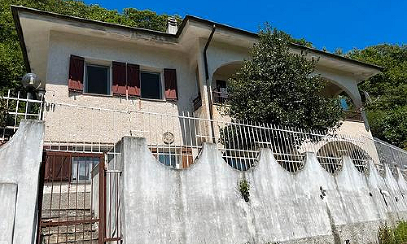 Casa Indipendente...