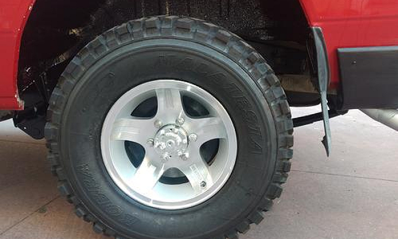 Toyota Land Cruiser ...