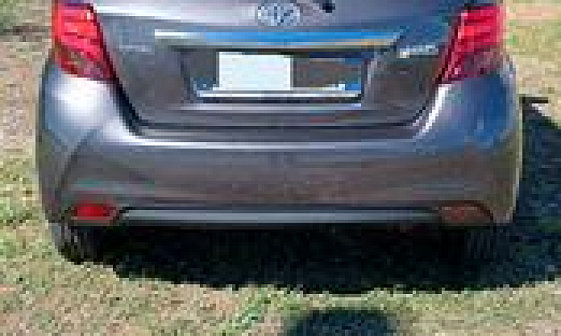 Toyota Yaris - 2017...