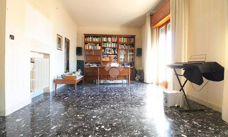 4 Locali A Campobass...