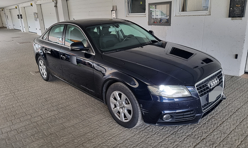 Audi A4...