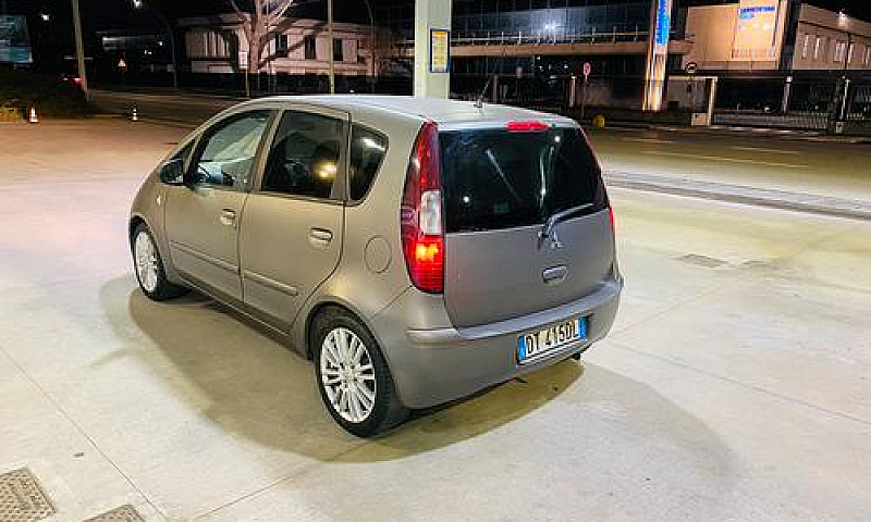Mitsubishi Colt 1.1 ...