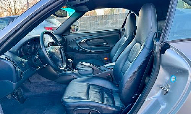 Porsche 911 996 Carr...