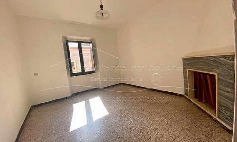 Arbus - Casa In Cent...