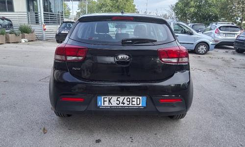 Kia Rio 1.3 Benzina ...