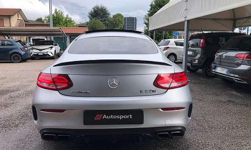 Mercedes-Benz C 63 A...
