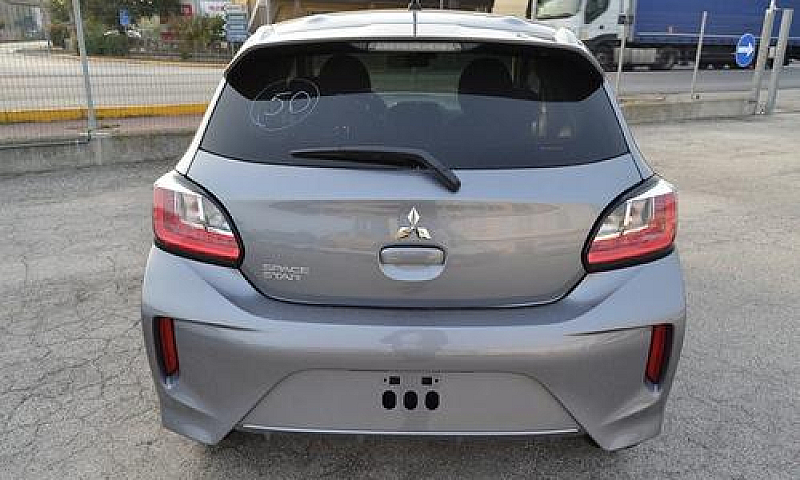 Mitsubishi Space Sta...