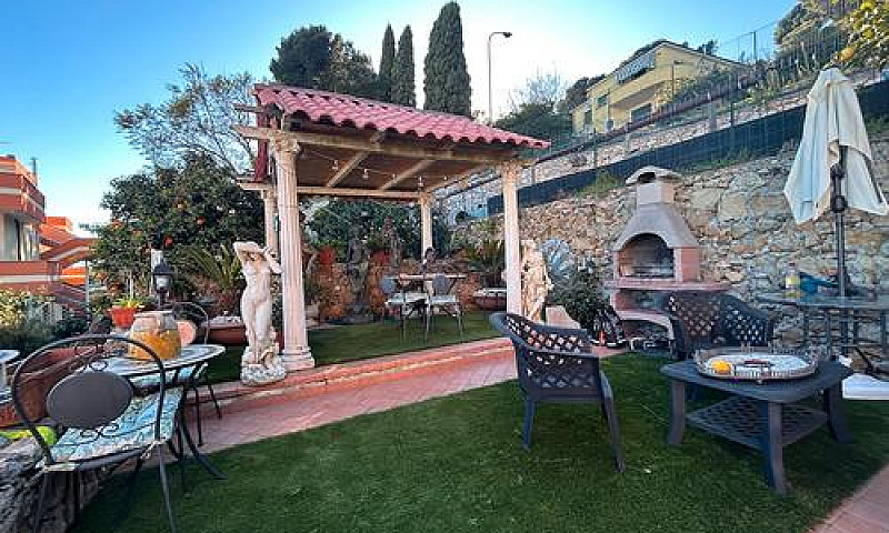 Pietra Ligure Si Pro...