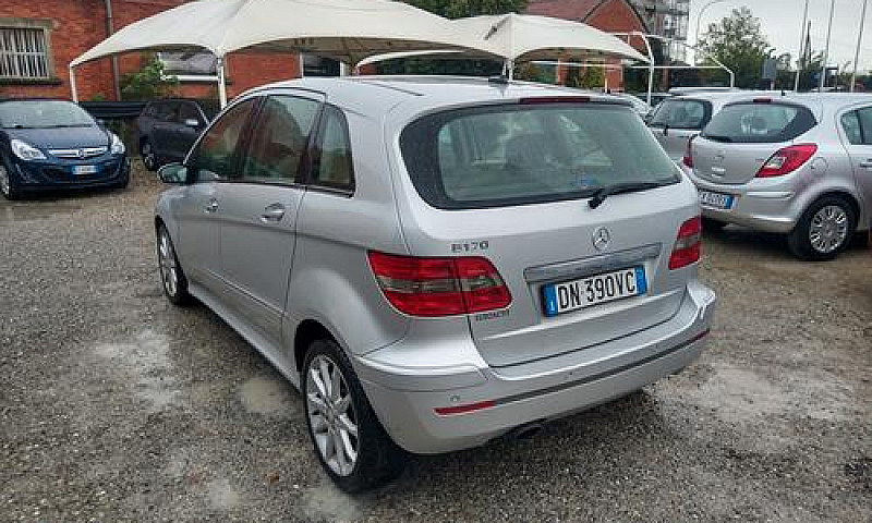 Mercedes-Benz B 170 ...