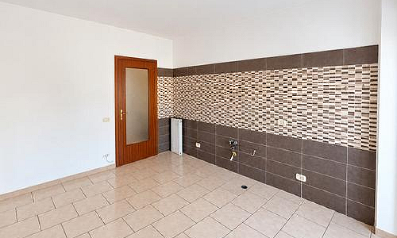 Appartamento 100 Mq ...