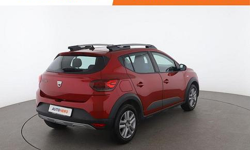 Dacia Sandero Gv1063...