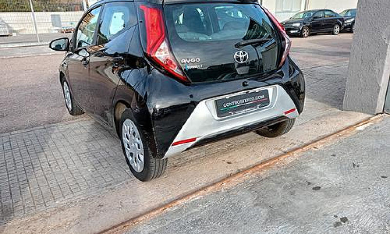 Toyota Aygo 12000Km ...
