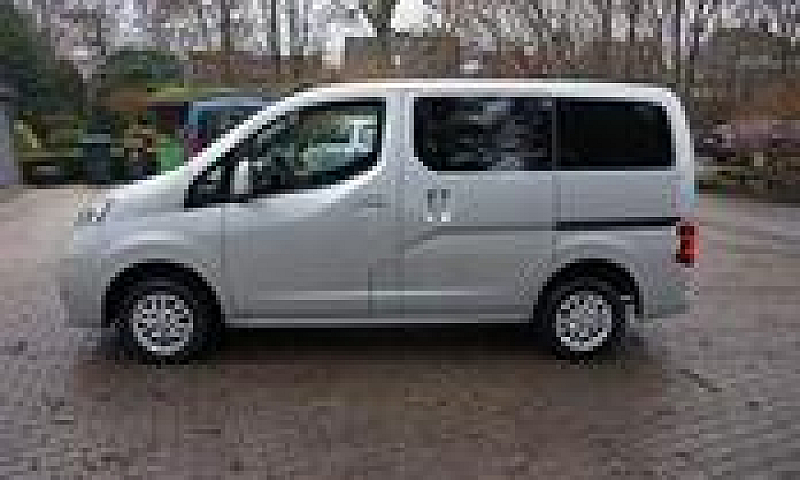 Nissan Evalia...