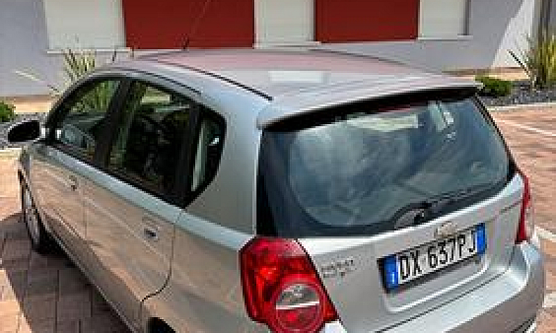 Chevrolet Aveo 1.2 5...