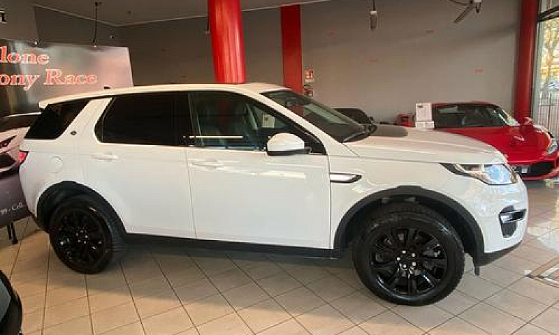 Land Rover Discovery...