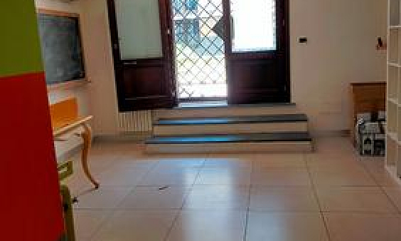 Open Space Uuso Uffi...