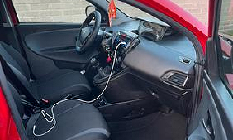Lancia Ypsilon Gpl 2...