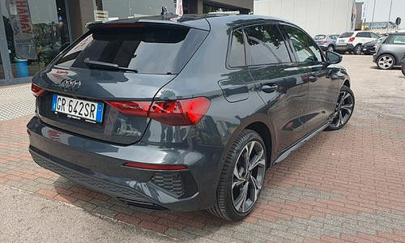 Audi A3 Spb 40Tdi Qu...