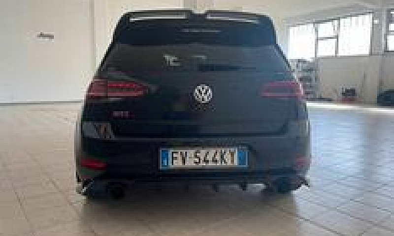 Golf Gti...