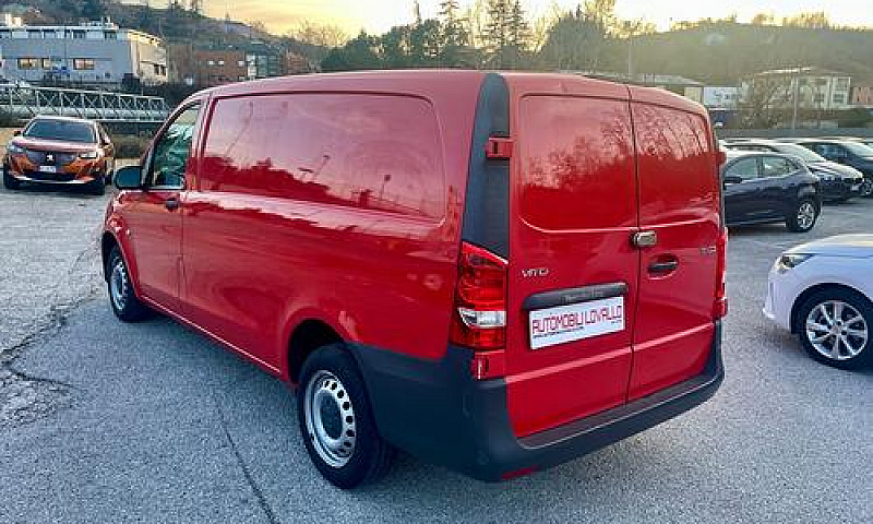 Mercedes-Benz Vito 1...