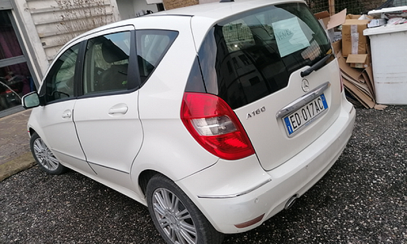 Mercedes Classe A...