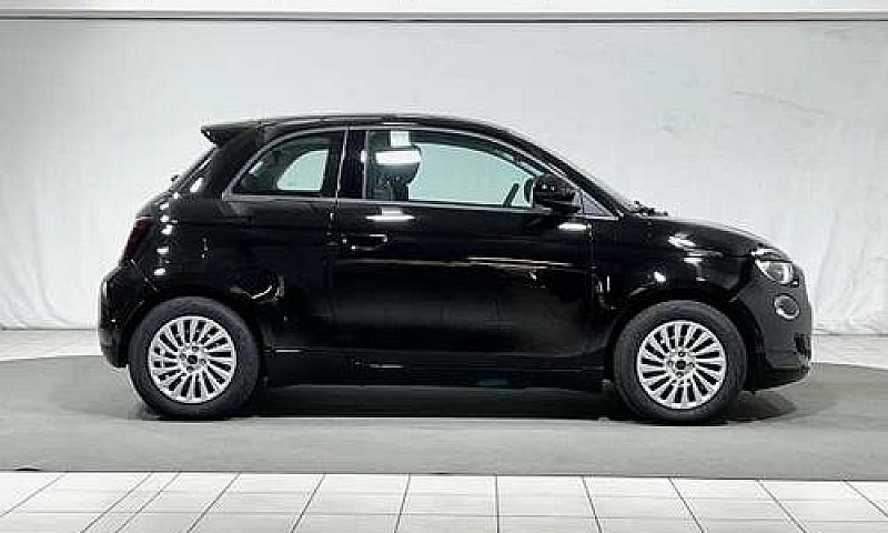 Fiat 500E Berlina 42...