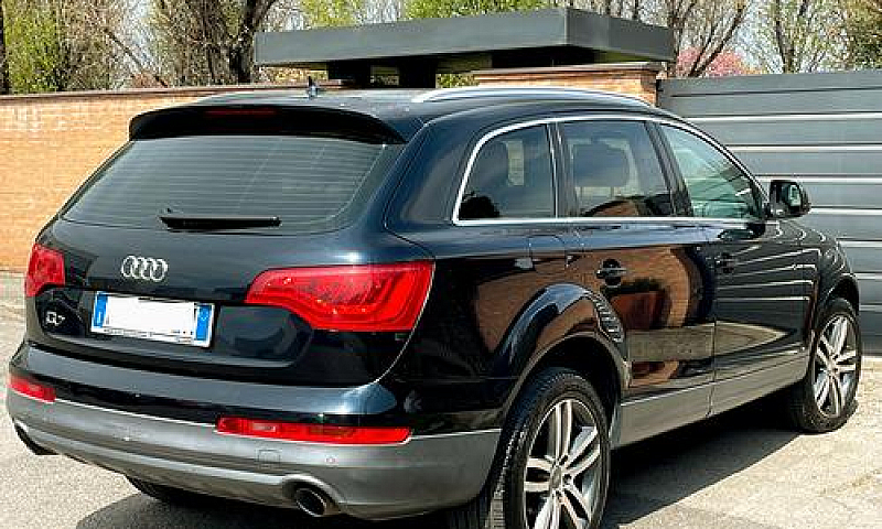 Audi Q7 3.0D-8Marce-...