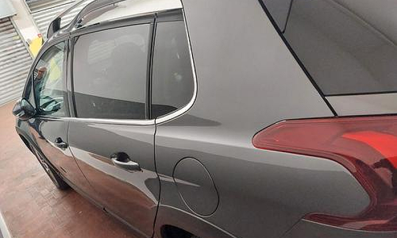 Peugeot 2008 - 2017...
