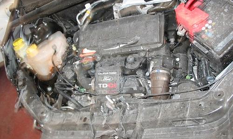 Ford Fiesta 1.4 Tdci...