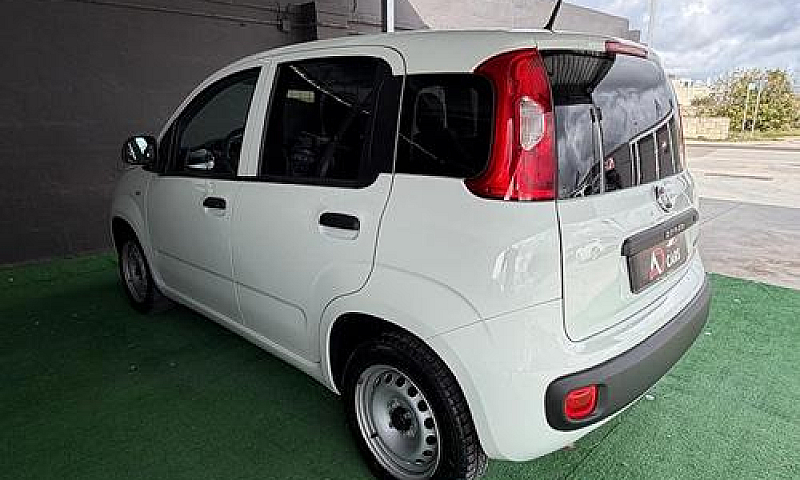 Fiat Panda 1.0 Hybri...