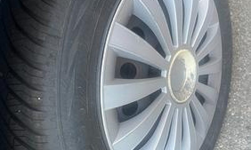 Ford Fusion - 2006...