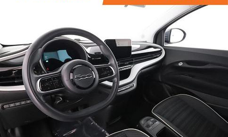 Fiat 500E Py54596...