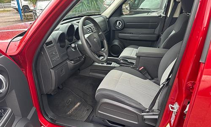 Dodge Nitro 2.8 Crd ...