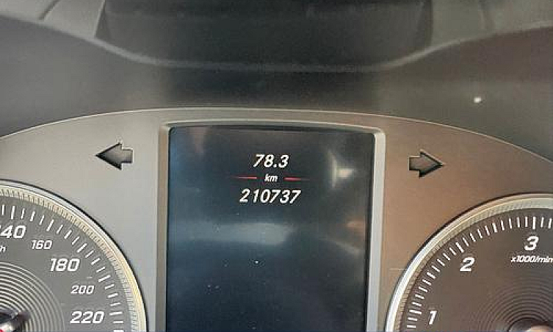 Mercedes-Benz C 220 ...