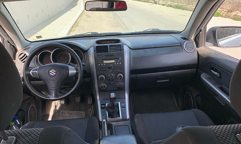 Suzuki Gran Vitara 1...