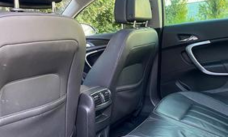 Opel Insignia 1.6 Tu...