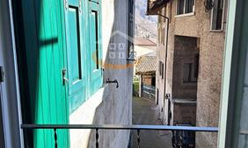 Porzione Di Casa - L...