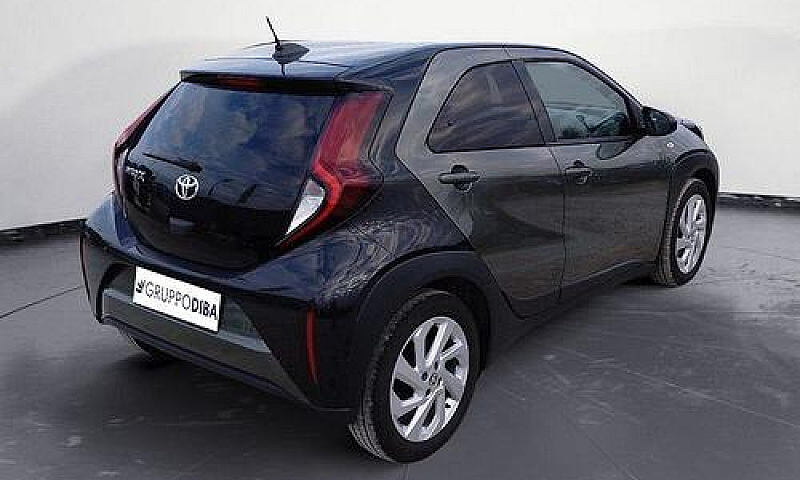 Toyota Aygo X 1.0 Tr...