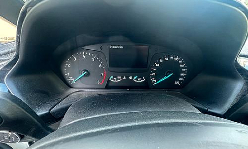 Ford Fiesta Active 1...