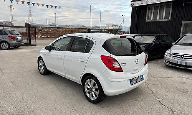 Opel Corsa 1.2 85Cv ...