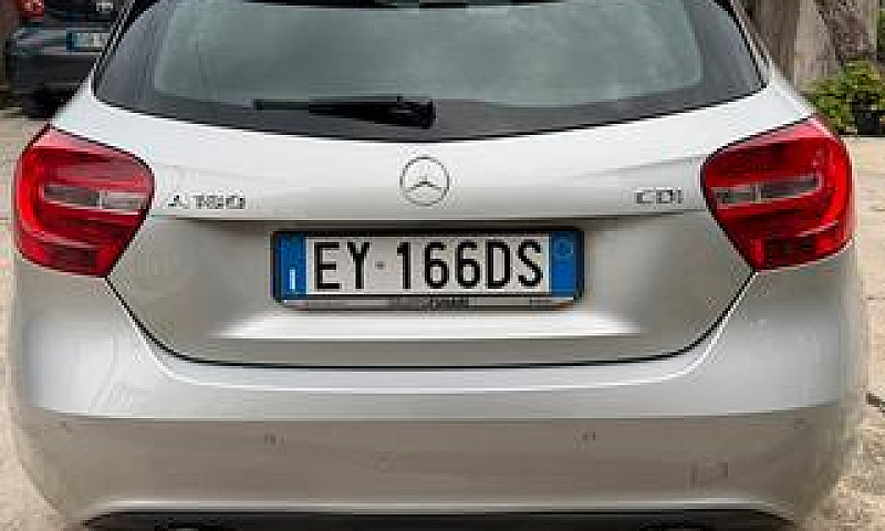 Classe A180...