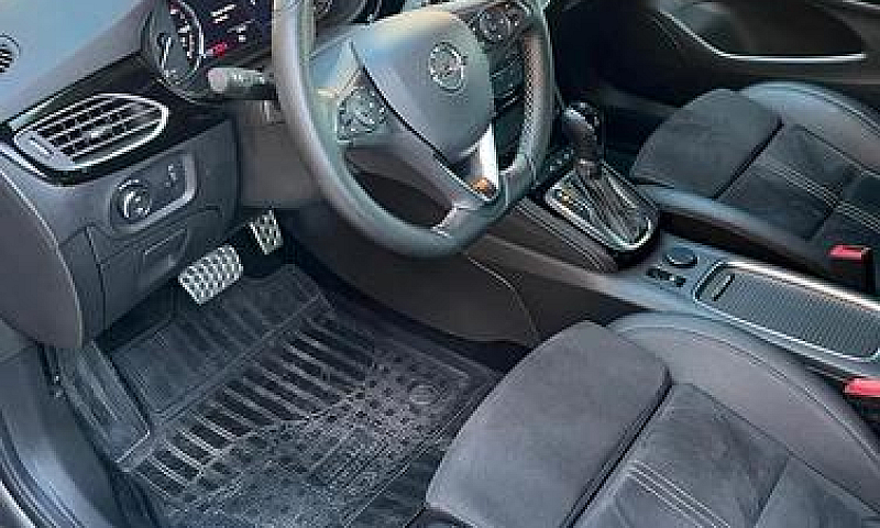 Opel Astra 1.4 Turbo...