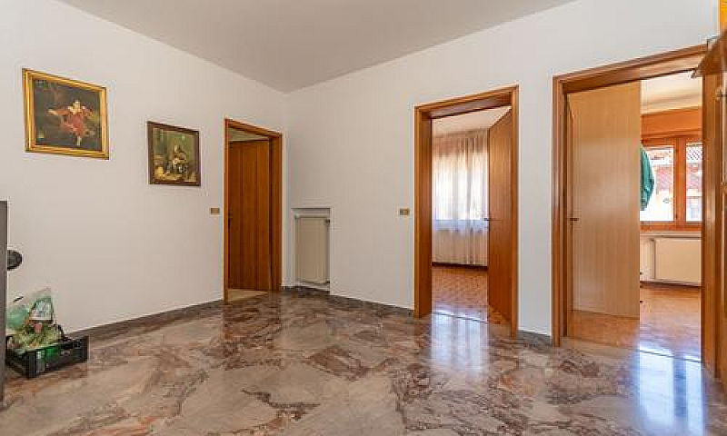 Appartamento Con Due...