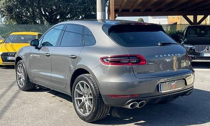 Porsche Macan 3.0 S ...