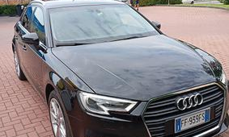 Audi A3 G-Tron...