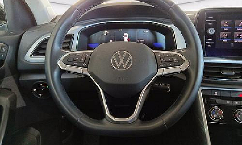 Volkswagen T-Roc 1.5...
